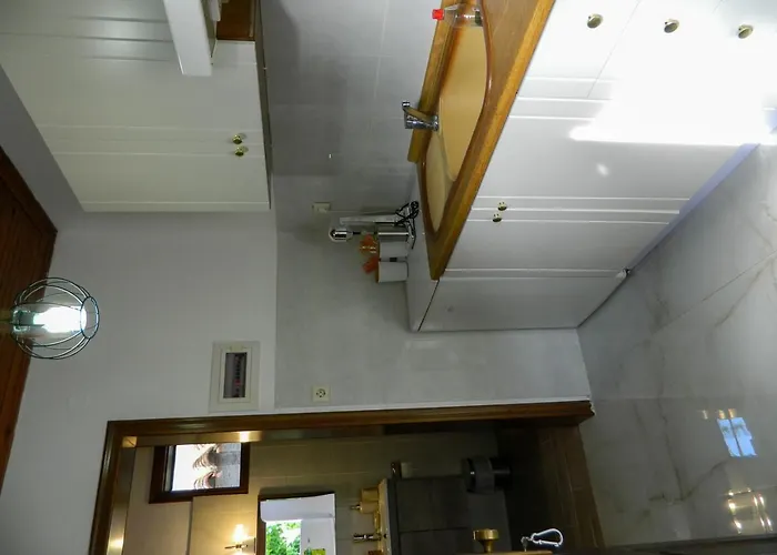 Holiday home Veny House